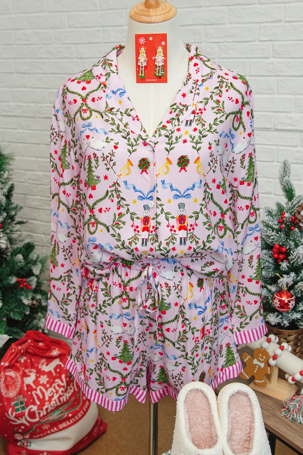 KaleaBoutique Stylish Christmas Holiday Print Nutcracker Long Sleeve Shorts 2pcs Pajama Set - KaleaBoutique.com