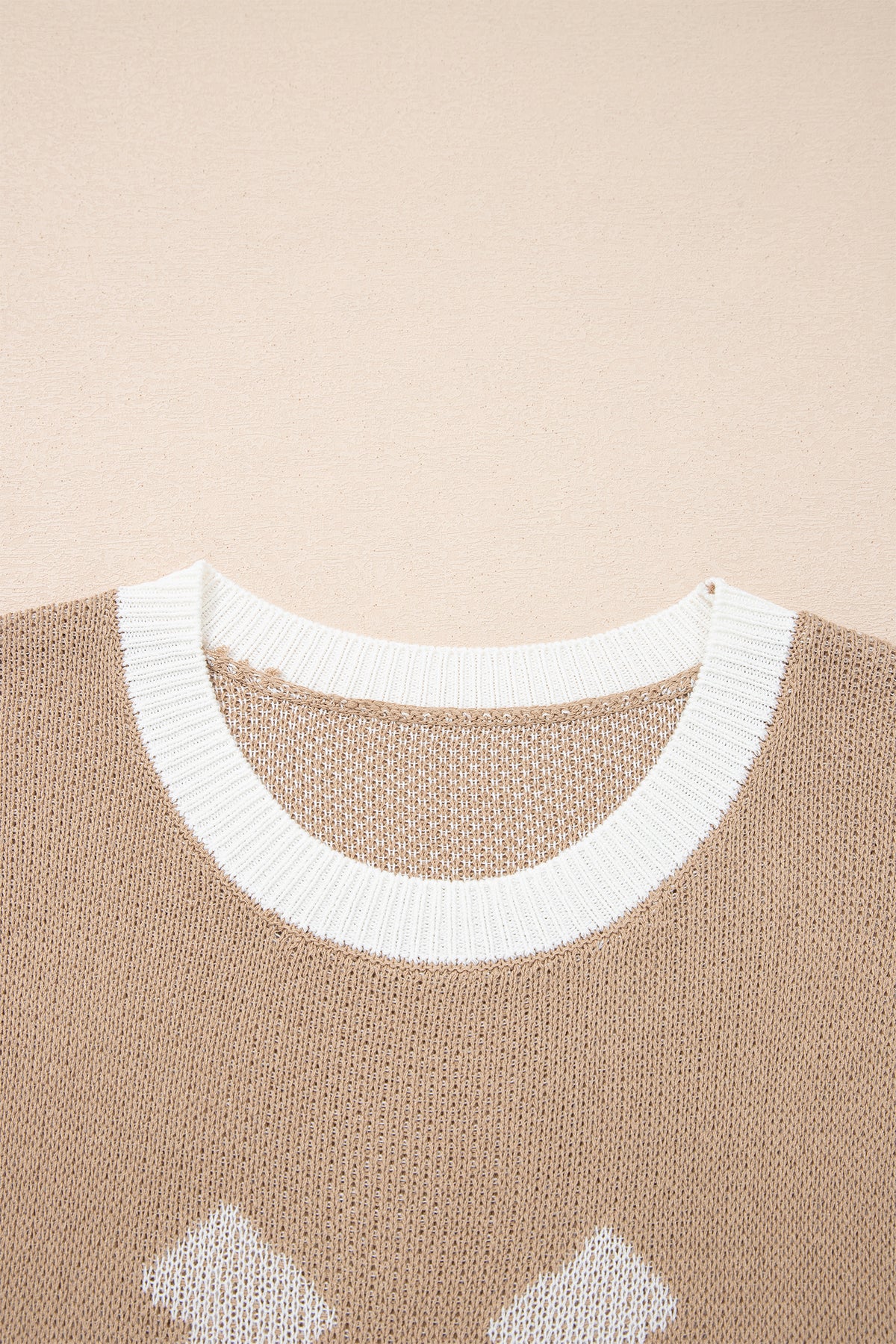 KaleaBoutique Comfortable Horse Shoe Pattern Contrast Trim Short Sleeve Sweater - KaleaBoutique.com