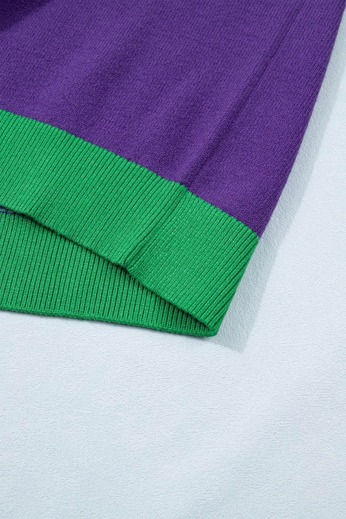 KaleaBoutique Comfortable Mardi Gras Tinsel Graphic Short Sleeve Sweater - KaleaBoutique.com