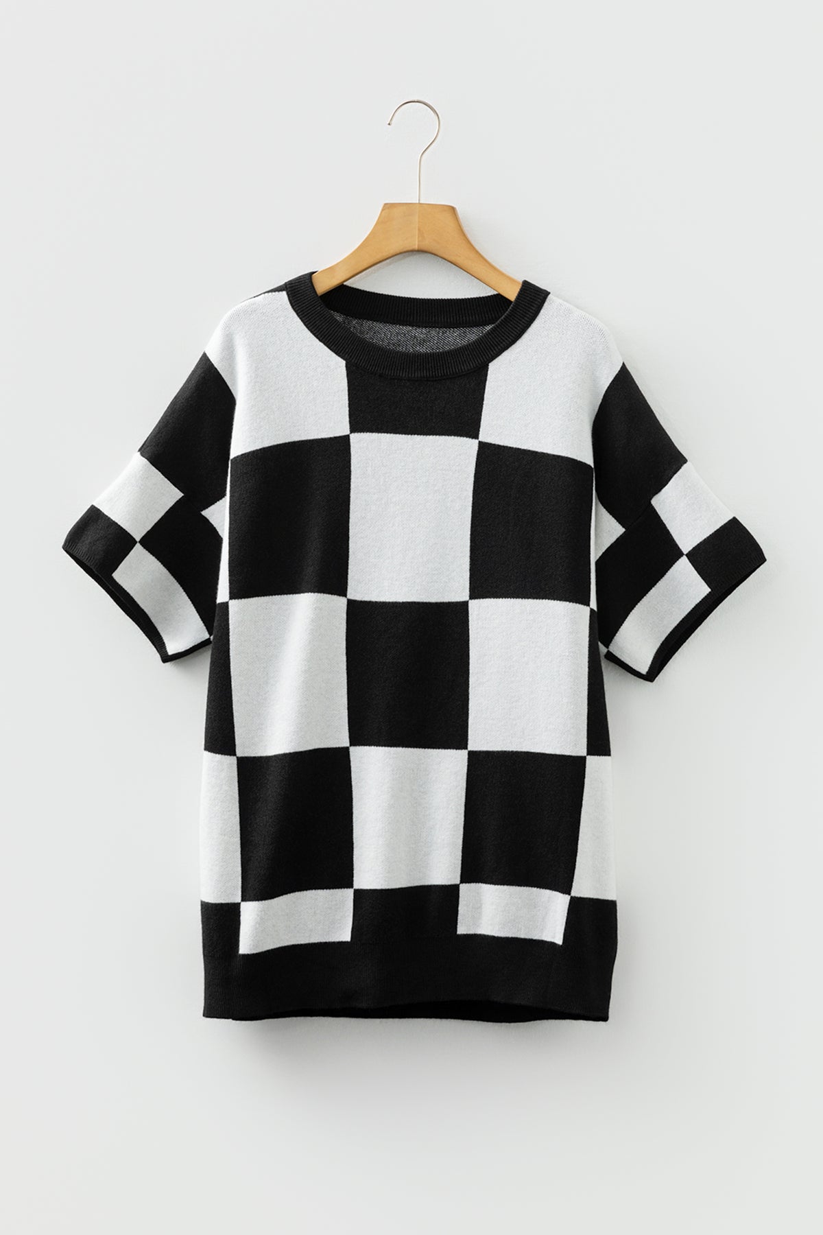 KaleaBoutique Stylish Checkered Pattern Loose Drop Shoulder Half Sleeve Sweater - KaleaBoutique.com