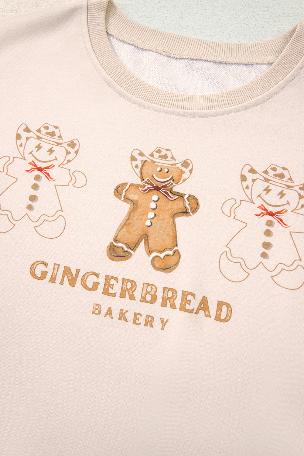 KaleaBoutique Stylish Comfortable Gingerbread Bakery Christmas Print 2 Pcs Lounge Set - KaleaBoutique.com