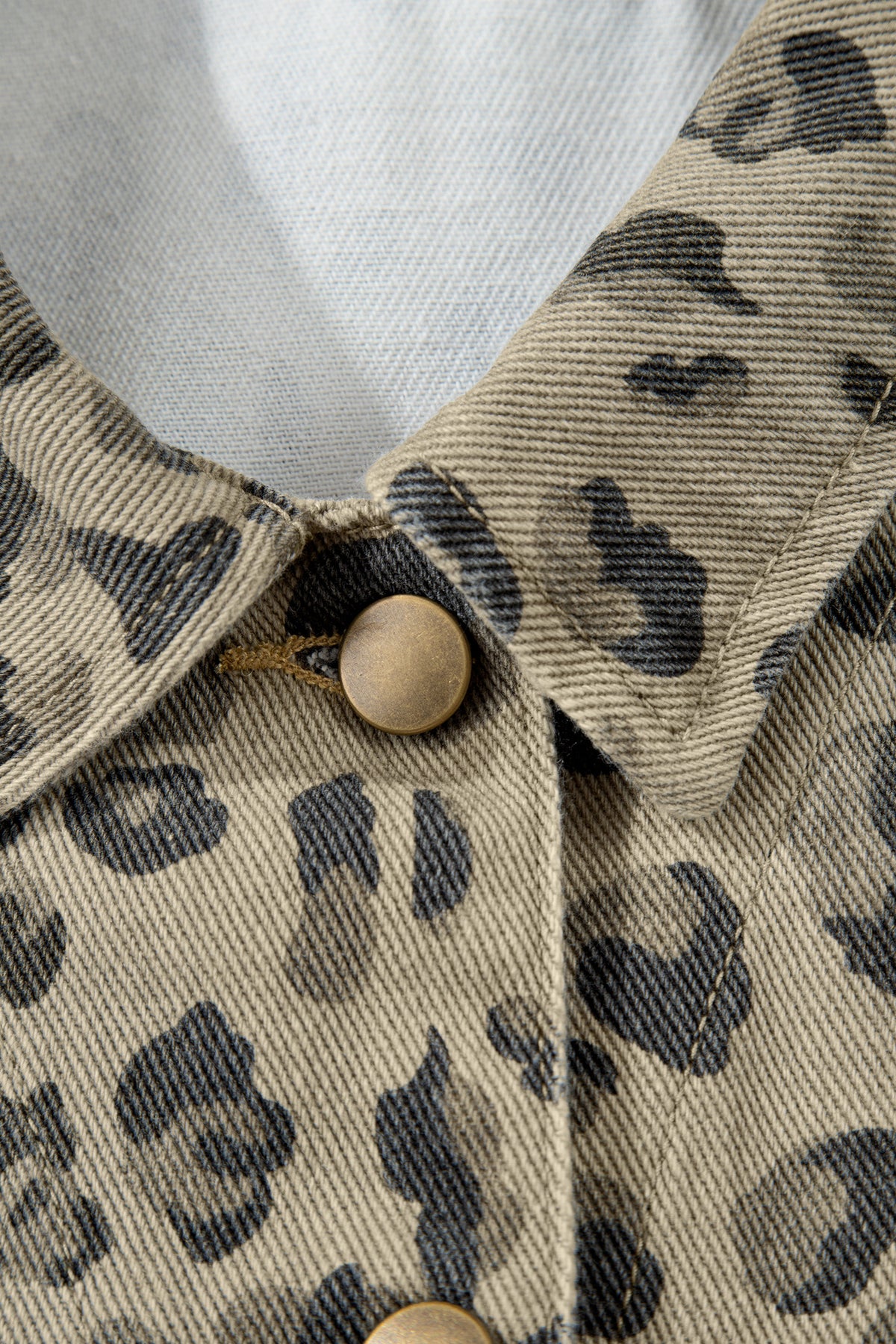 Retro Leopard Print Seam Detail Button Down Denim Jacket - KaleaBoutique.com