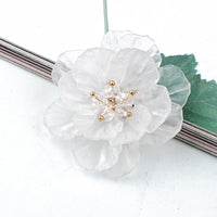 White Flower Petal Bridal Brooch, Wedding Flowerhead Round Broach, Mother of Bride Floral Clear Brooch - KaleaBoutique.com