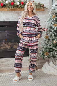 KaleaBoutique Comfortable Retro Christmas Pattern Loose Pullover 2pcs Lounge Pant Set - KaleaBoutique.com