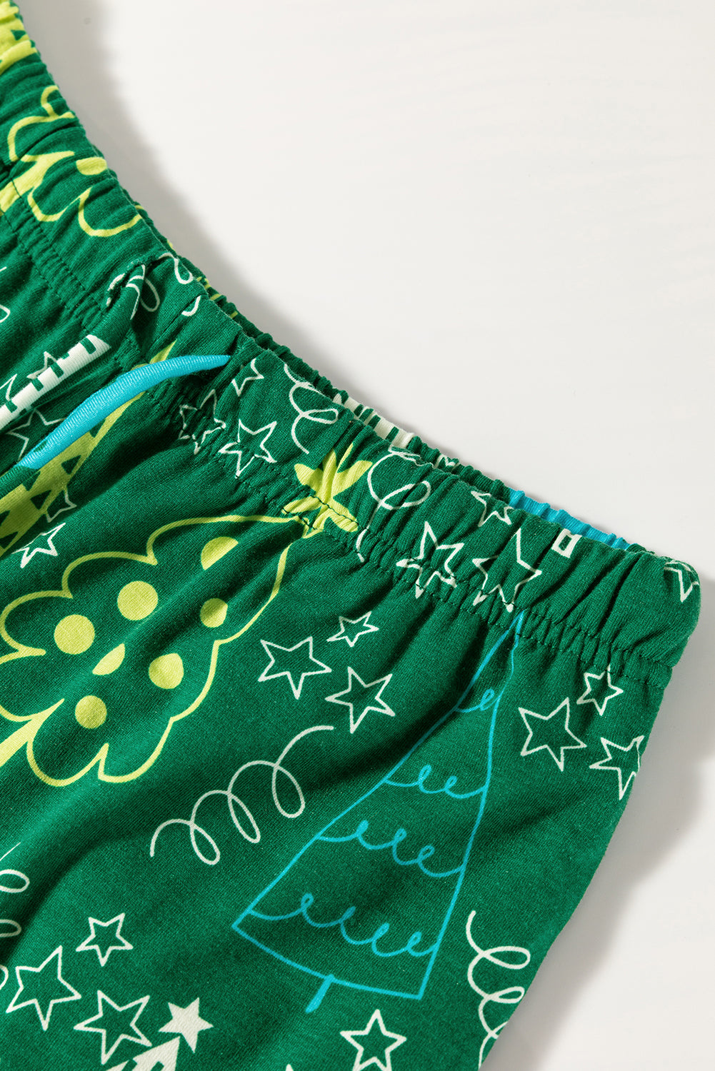 KaleaBoutique Stylish Christmas Tree Print V Neck Tee and Pants Lounge Set - KaleaBoutique.com