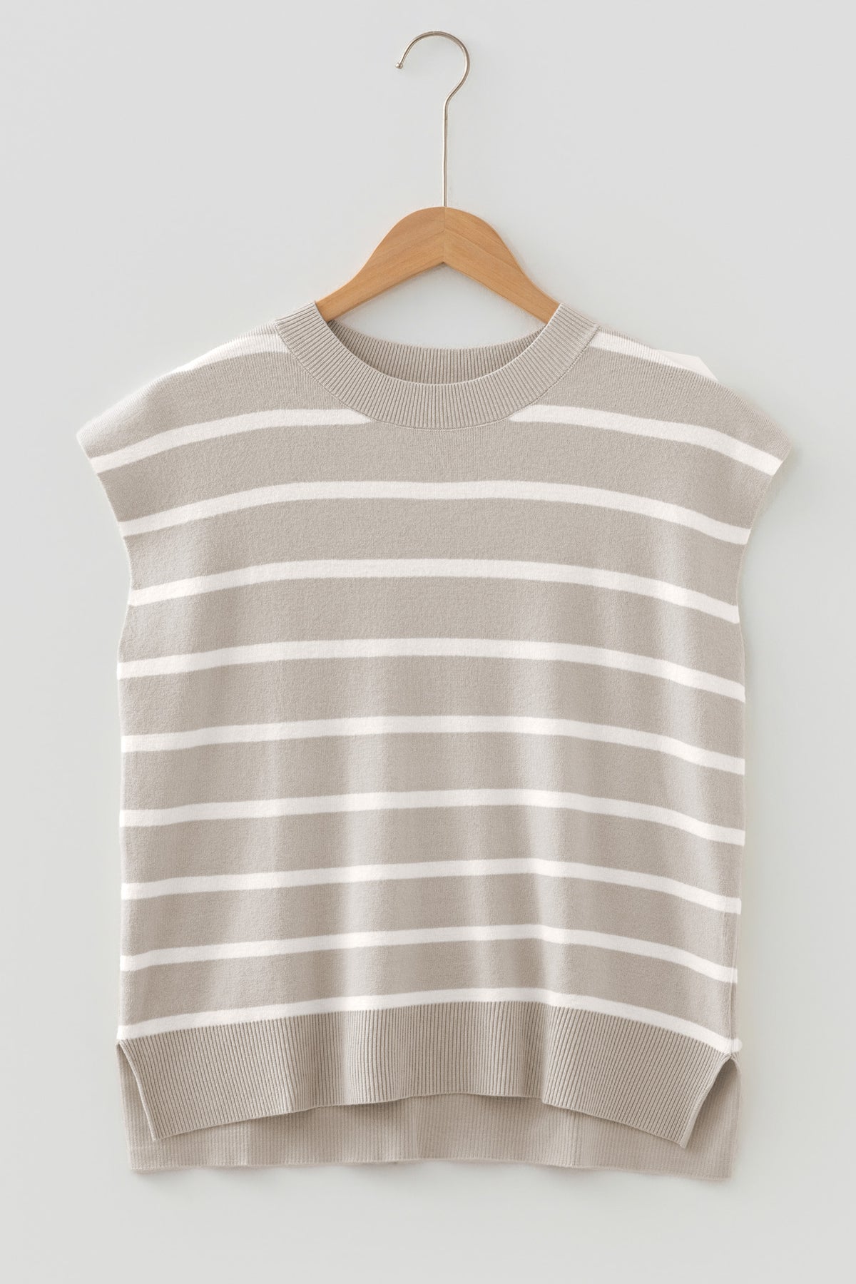 KaleaBoutique Stylish Side Slits Crewneck Short Sleeve Sweater Tee - KaleaBoutique.com