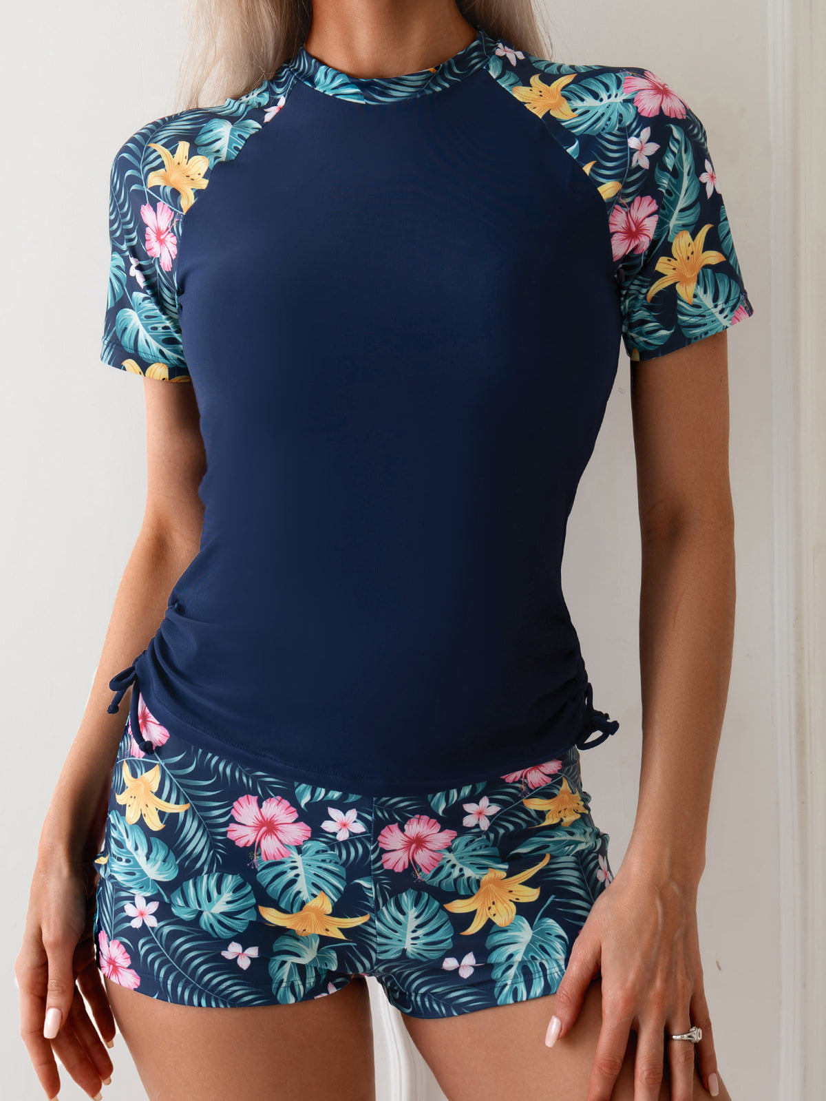 Women's Tropical Floral Short-Sleeve Swim Top and Shorts 2 PC Tankini Set - KaleaBoutique.com