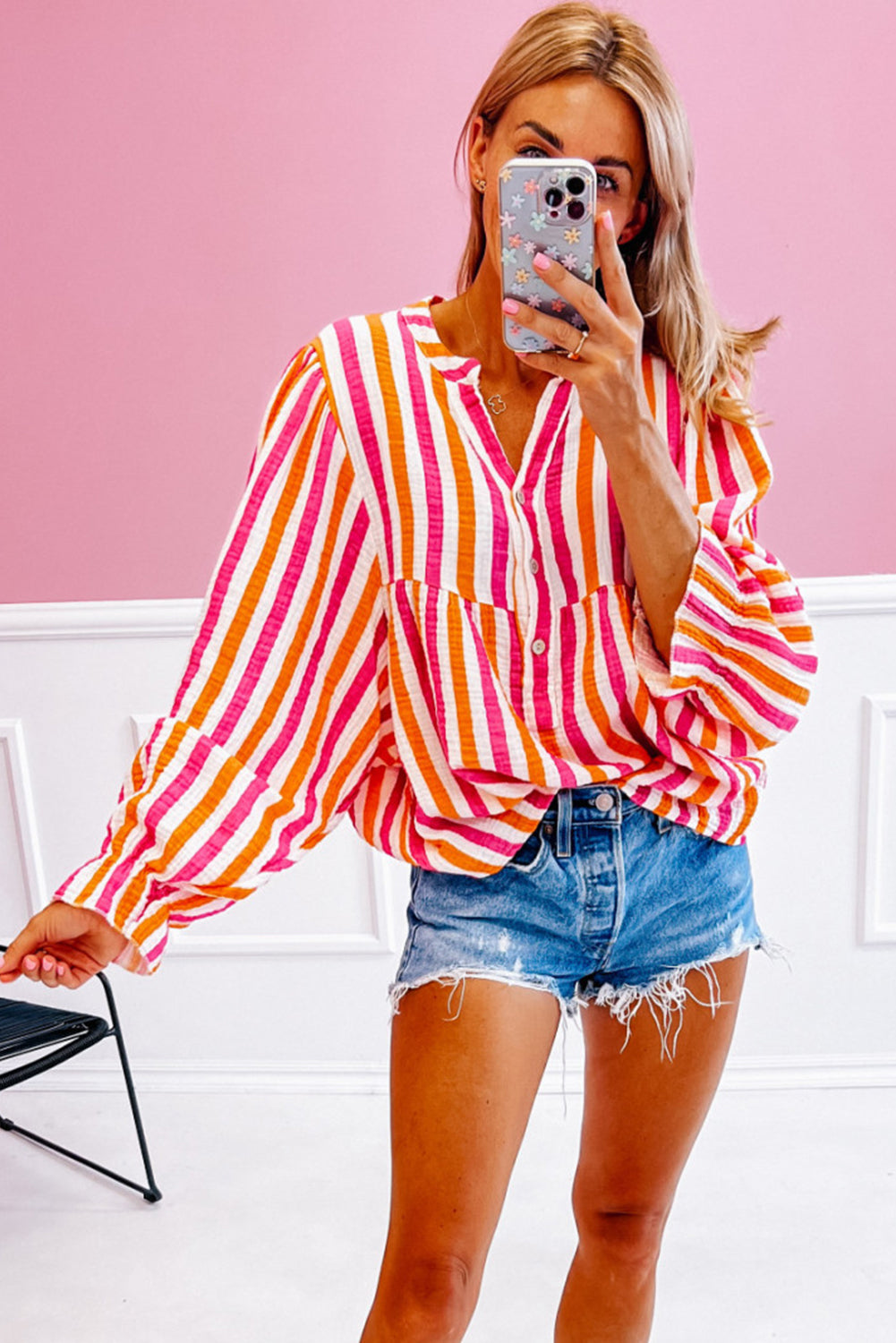KaleaBoutique Stylish Balloon Sleeve Notched V Neck Buttoned Front Blouse - KaleaBoutique.com