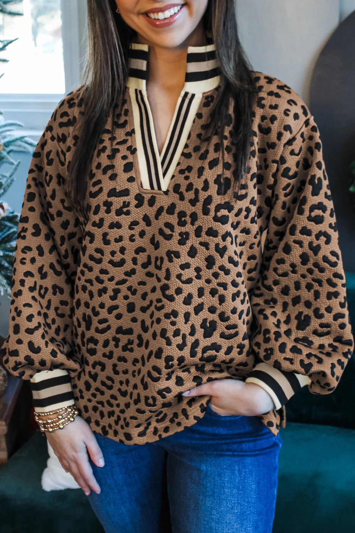 KaleaBoutique Stylish Leopard Print Striped Trim Collar Long Sleeve Shift Pullover - KaleaBoutique.com