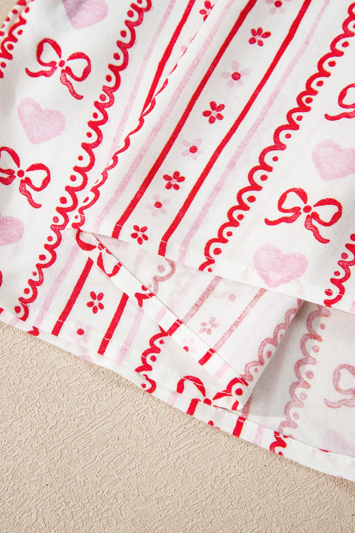 KaleaBoutique Stylish Cute Bow Heart Print Ribbon Decor Short 2pcs Pajama Set - KaleaBoutique.com