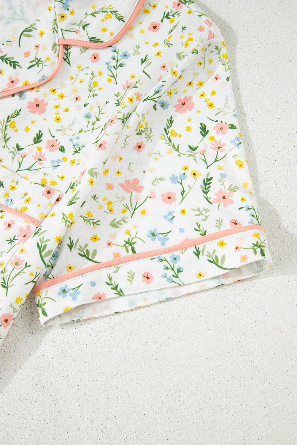 KaleaBoutique Comfortable Floral Print Contrast Pipping Short Pajamas Set - KaleaBoutique.com