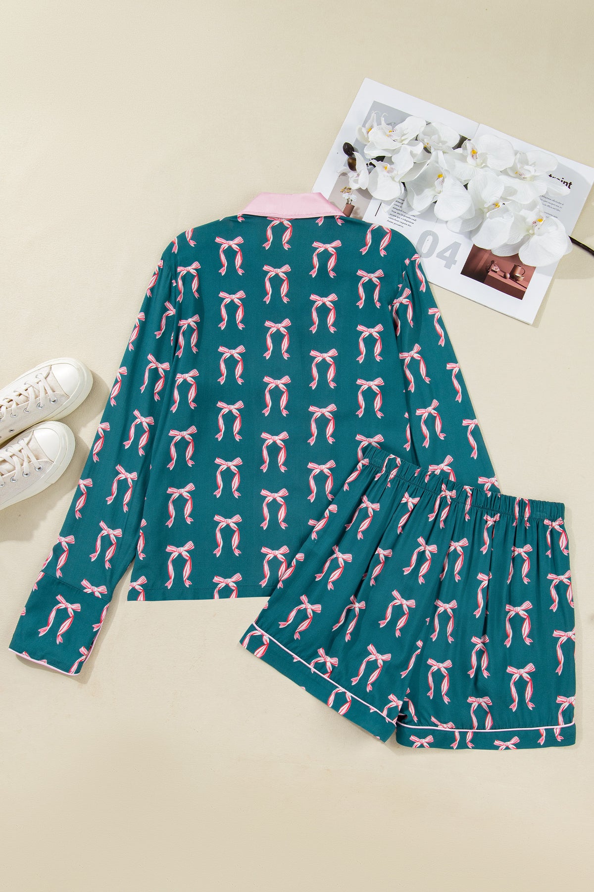 KaleaBoutique Stylish Ribbon Bow Print Silky Long Sleeve Shirt and Shorts 2pcs Pajama Set - KaleaBoutique.com