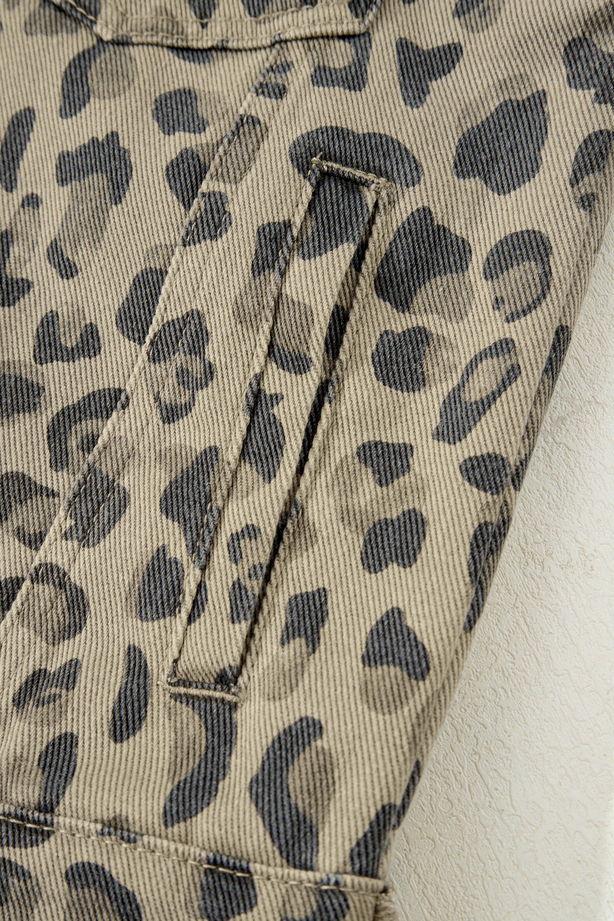 Retro Leopard Print Seam Detail Button Down Denim Jacket - KaleaBoutique.com