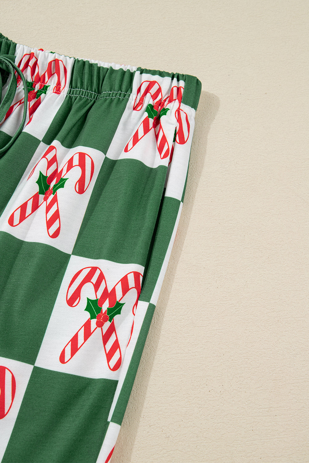 KaleaBoutique Stylish Holly Jolly Checkered Pattern 2pcs Long Pajama Set - KaleaBoutique.com
