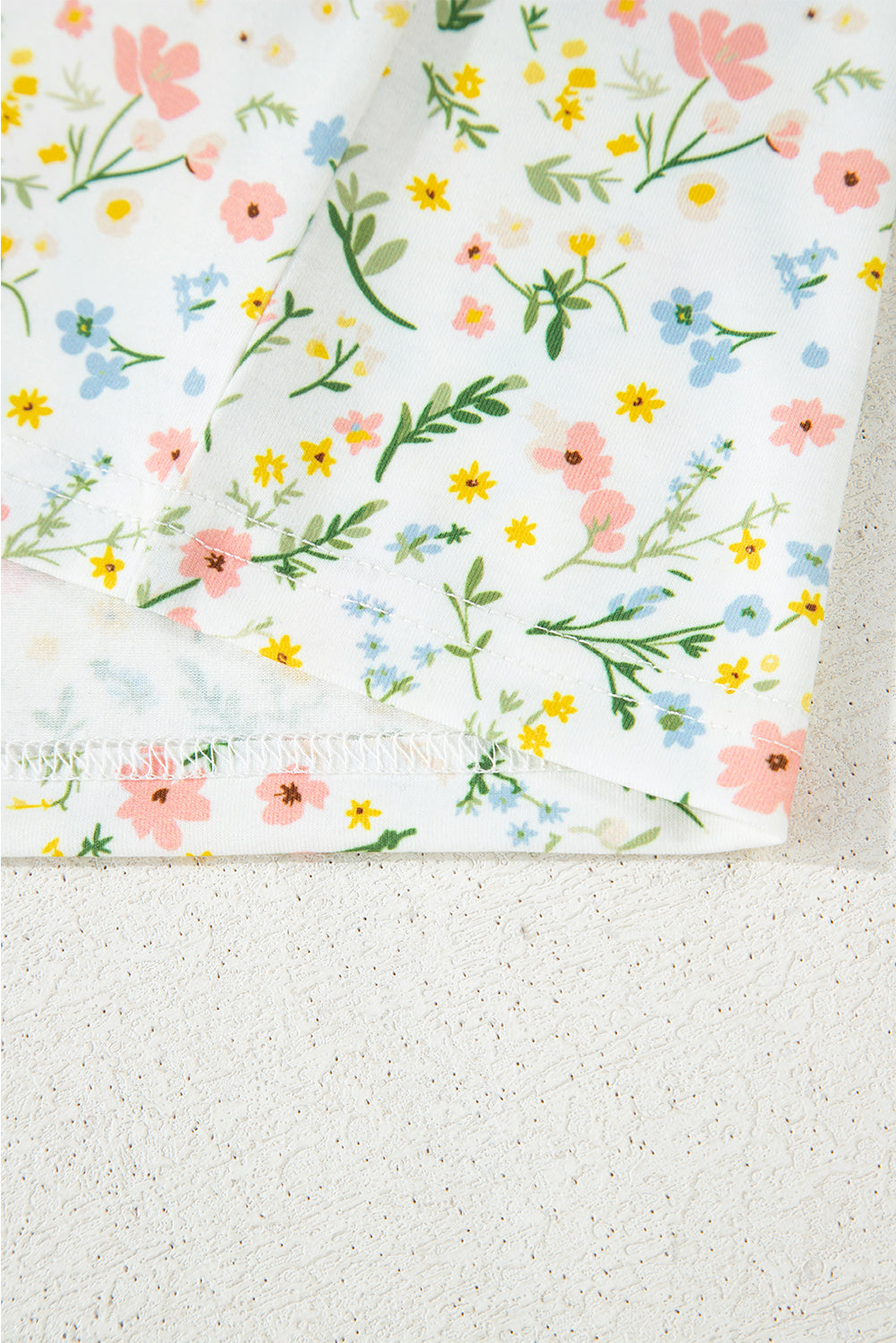 KaleaBoutique Comfortable Floral Print Contrast Pipping Short Pajamas Set - KaleaBoutique.com