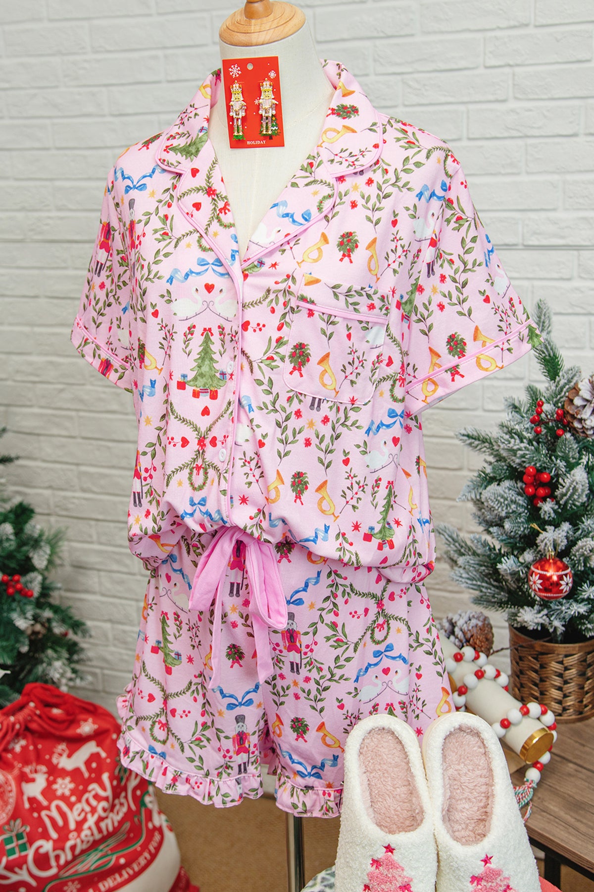 KaleaBoutique Comfortable Nutcracker Doll Christmas Print Ribbon Tie Waist Short 2pcs Pajama Set - KaleaBoutique.com