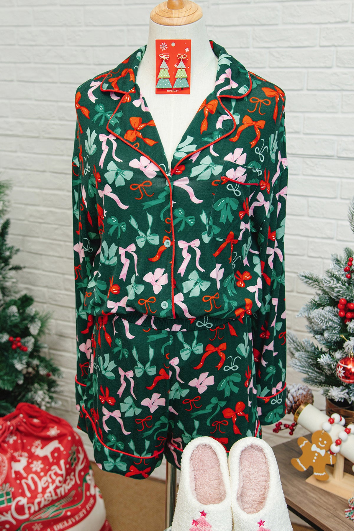 KaleaBoutique Stylish Festive Bow Print Long Sleeve Shirt and Pajama Short Set - KaleaBoutique.com