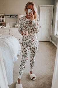 KaleaBoutique Stylish Holly Print Thermal Pullover Pants Lounge Set - KaleaBoutique.com
