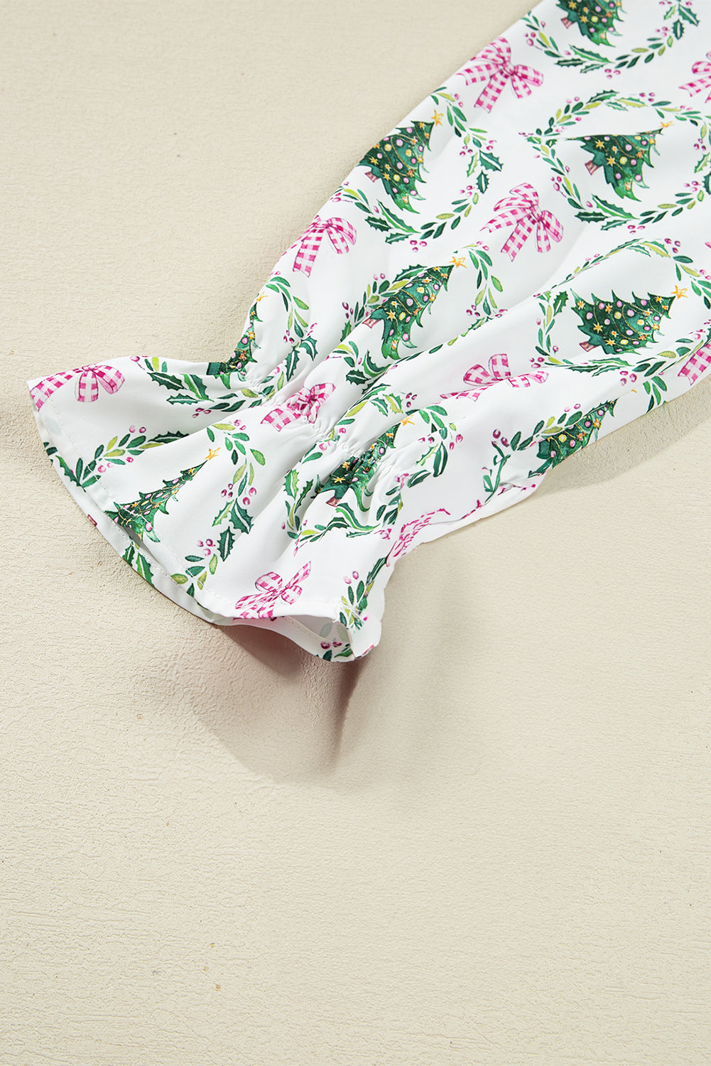 KaleaBoutique Comfortable Christmas Fashion Print Velvet Trim Bow Knot Pajama 2pcs Short Set - KaleaBoutique.com