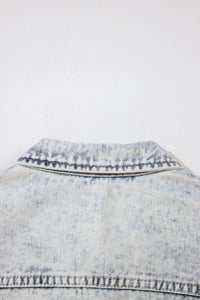 Light Wash Buttoned Chest Pocket Puff Sleeve Denim Jacket - KaleaBoutique.com