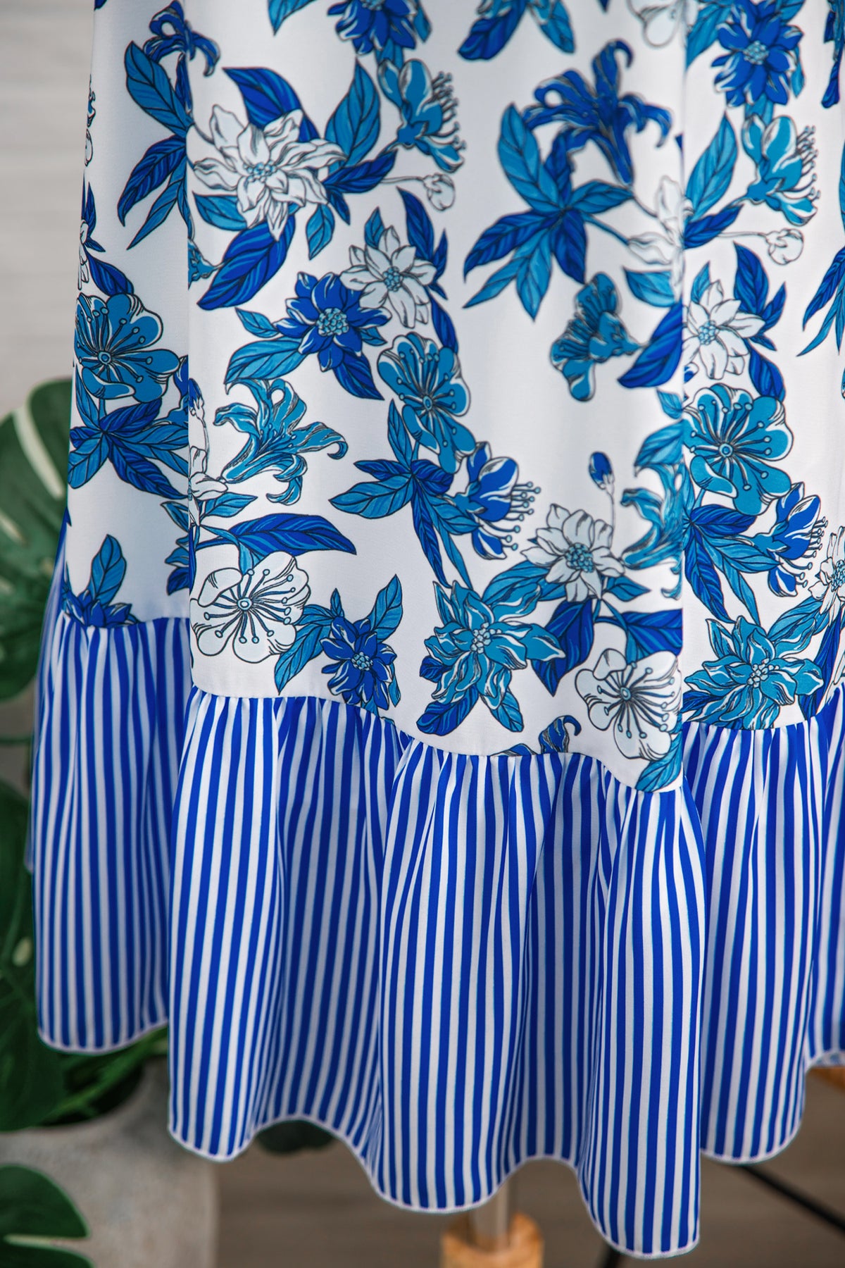 KaleaBoutique Stylish Floral Print U Neck Sleeveless Striped Ruffle Hem Patchwork Dress - KaleaBoutique.com