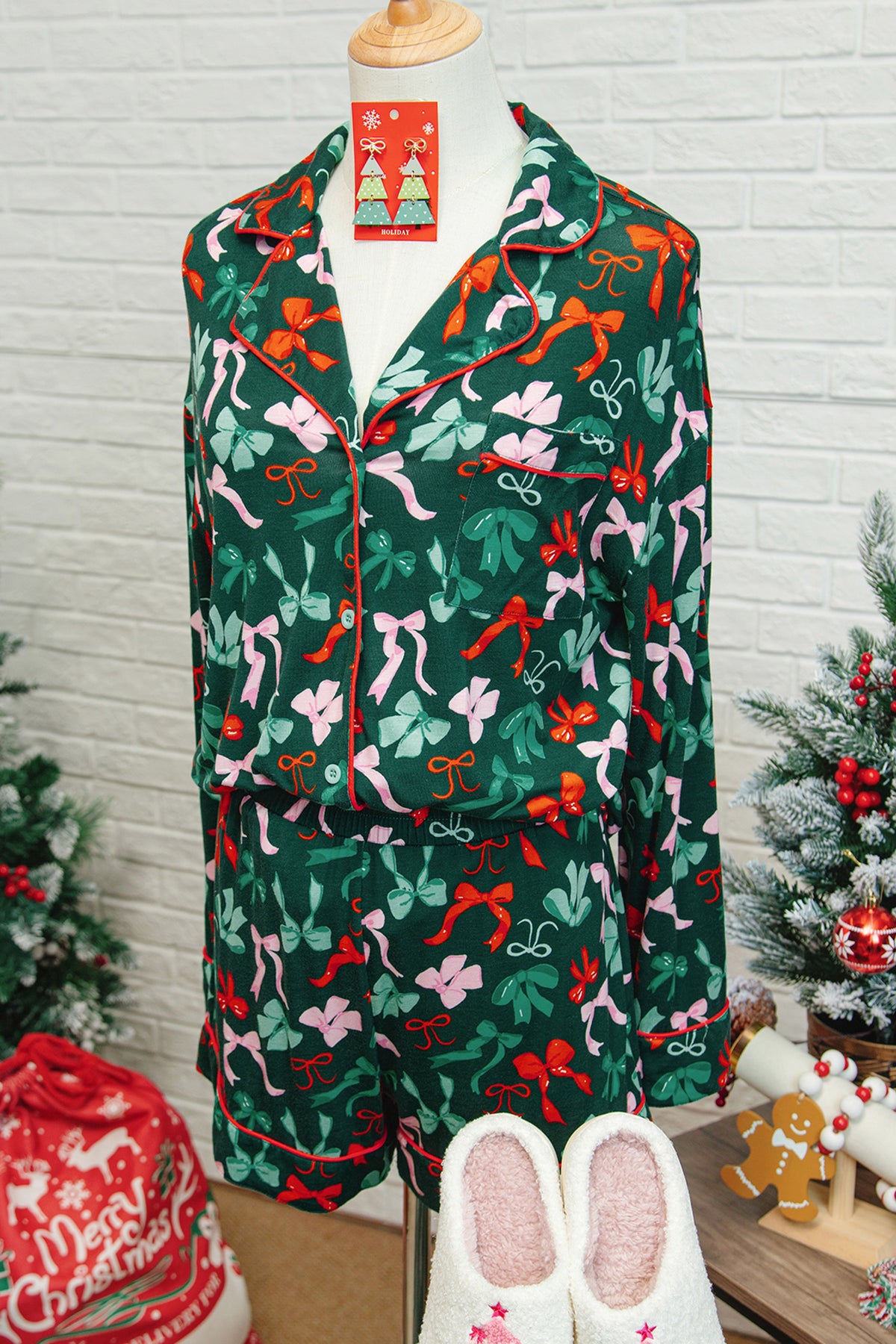 KaleaBoutique Stylish Festive Bow Print Long Sleeve Shirt and Pajama Short Set - KaleaBoutique.com