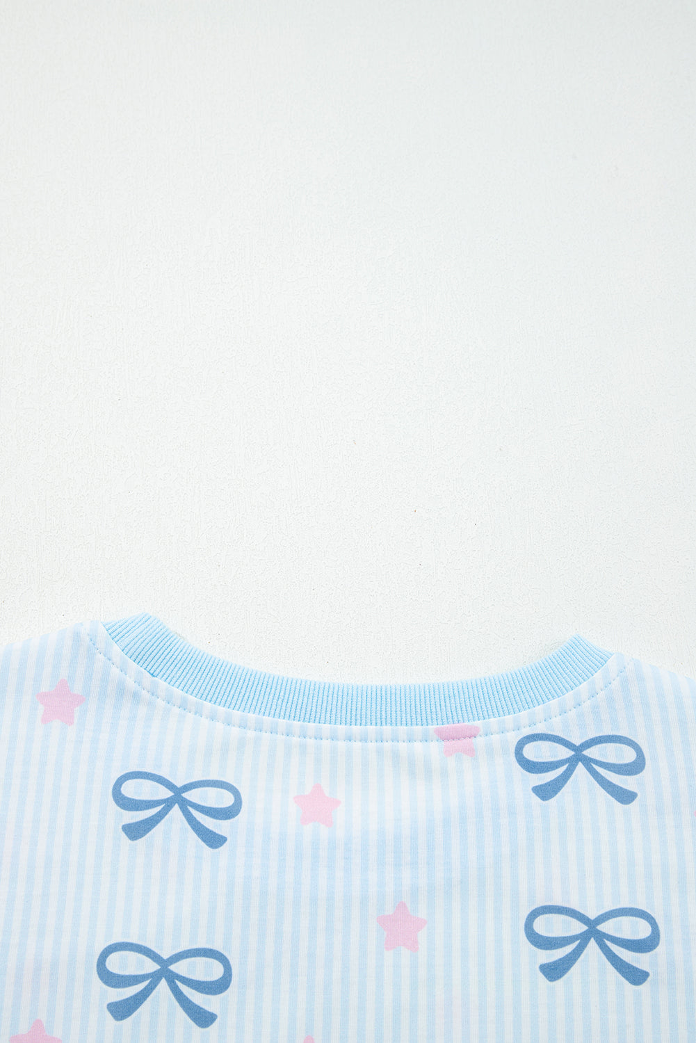 KaleaBoutique Stylish Bow Star Print Tied Detail 2pcs Lounge Set - KaleaBoutique.com