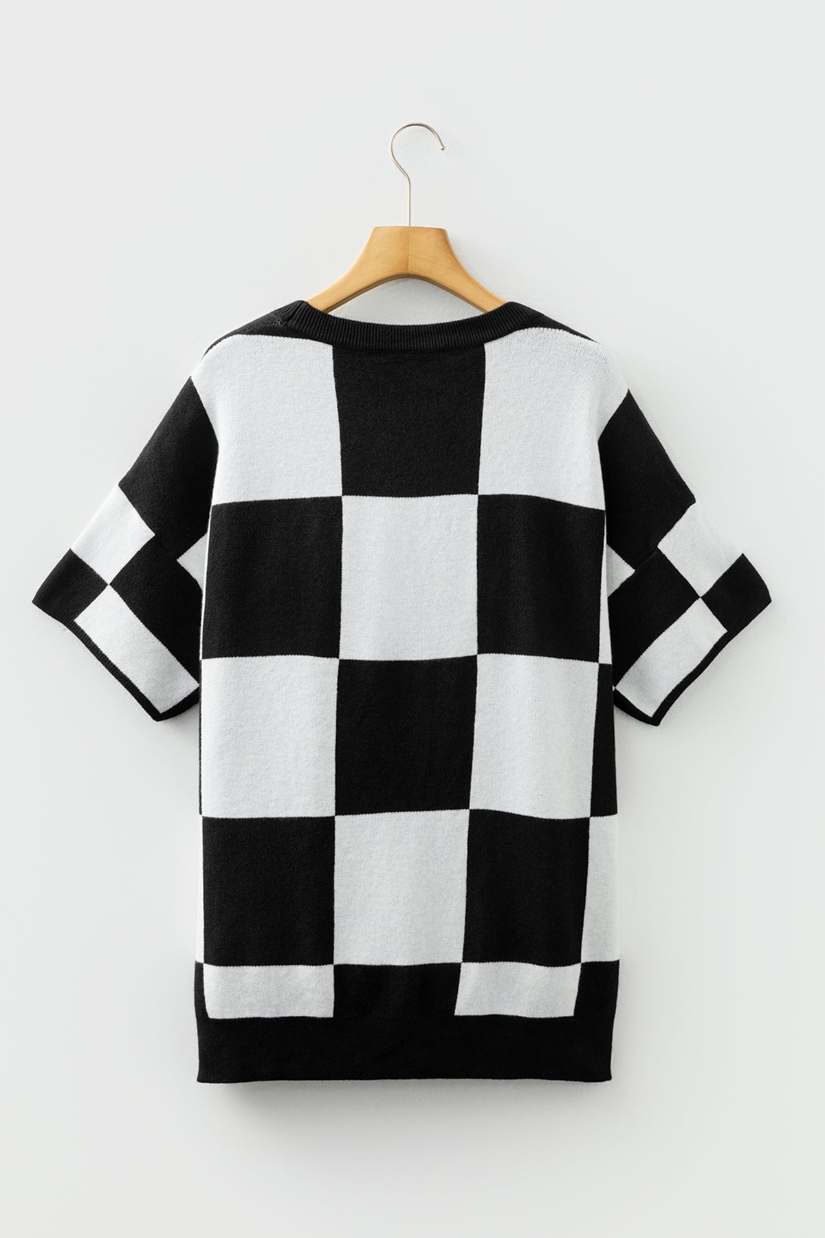 KaleaBoutique Stylish Checkered Pattern Loose Drop Shoulder Half Sleeve Sweater - KaleaBoutique.com
