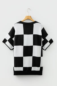 KaleaBoutique Stylish Checkered Pattern Loose Drop Shoulder Half Sleeve Sweater - KaleaBoutique.com