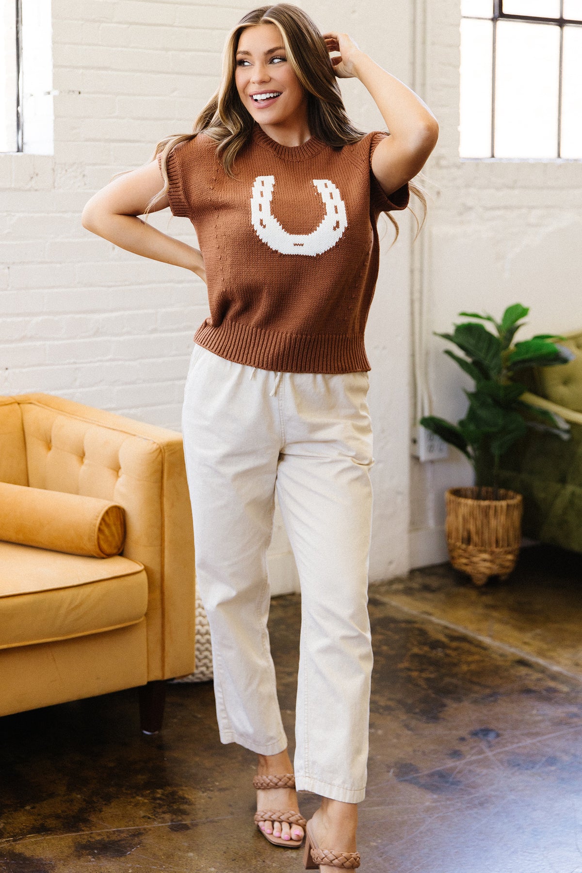 KaleaBoutique Comfortable Western Horseshoe Pattern Short Sleeve Knit Sweater - KaleaBoutique.com
