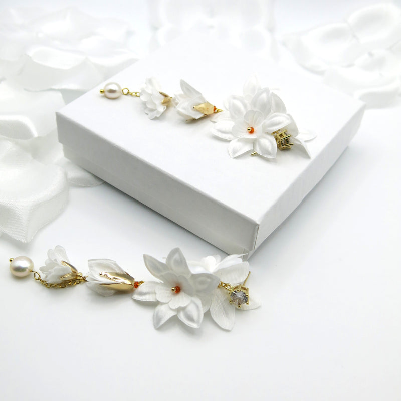 Snowdrop Anemone Silk White Flower Chain Earrings, Custom Floral Wedding Earrings, Bridal Floral Statement Earrings - KaleaBoutique.com