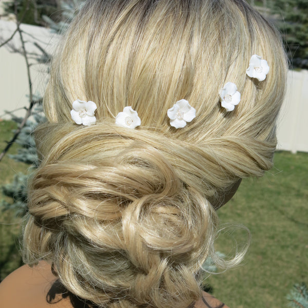 Porcelain Flower 5 PC Hairpin Set, Wedding Ceramic Floral U Hair Pins, Bridal White Flower Hand Wired Hairpins, Set of 5 PC - KaleaBoutique.com