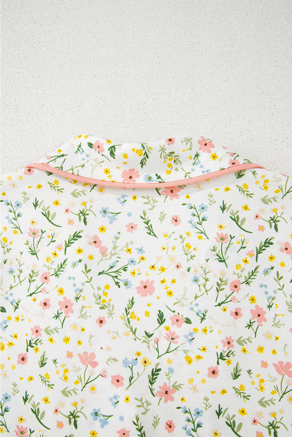KaleaBoutique Comfortable Floral Print Contrast Pipping Short Pajamas Set - KaleaBoutique.com