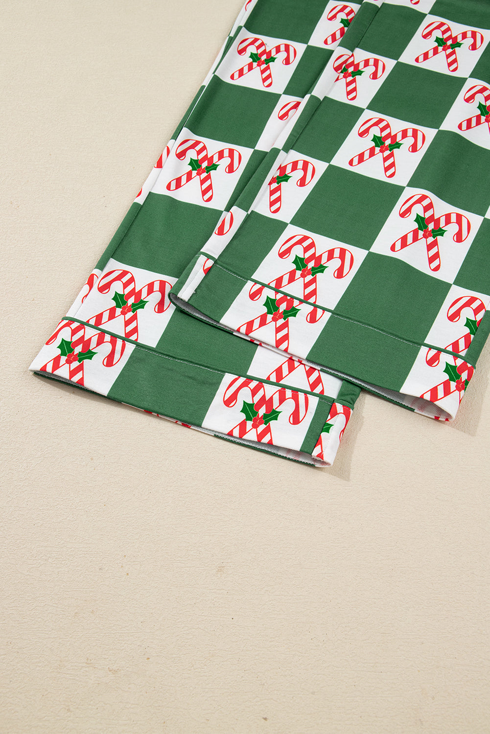 KaleaBoutique Stylish Holly Jolly Checkered Pattern 2pcs Long Pajama Set - KaleaBoutique.com