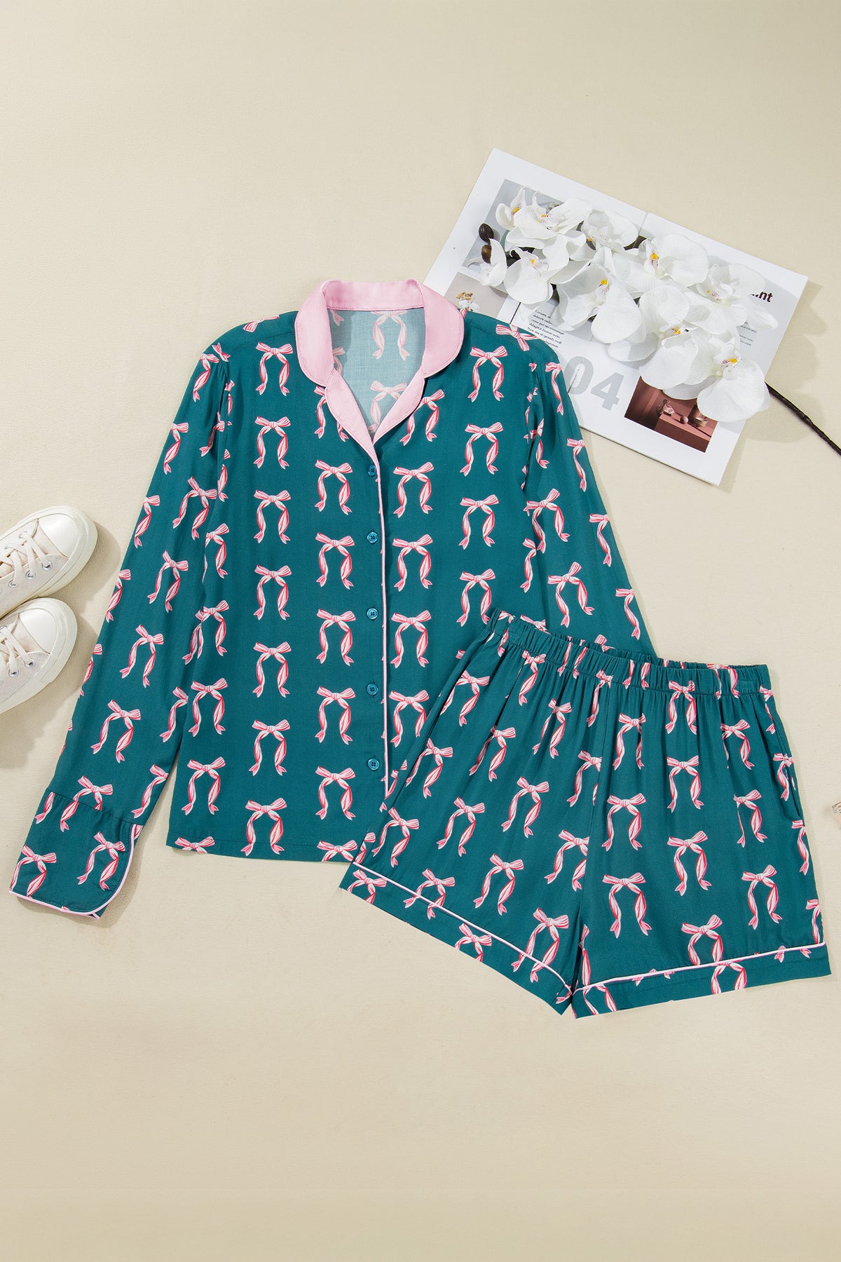 KaleaBoutique Stylish Ribbon Bow Print Silky Long Sleeve Shirt and Shorts 2pcs Pajama Set - KaleaBoutique.com