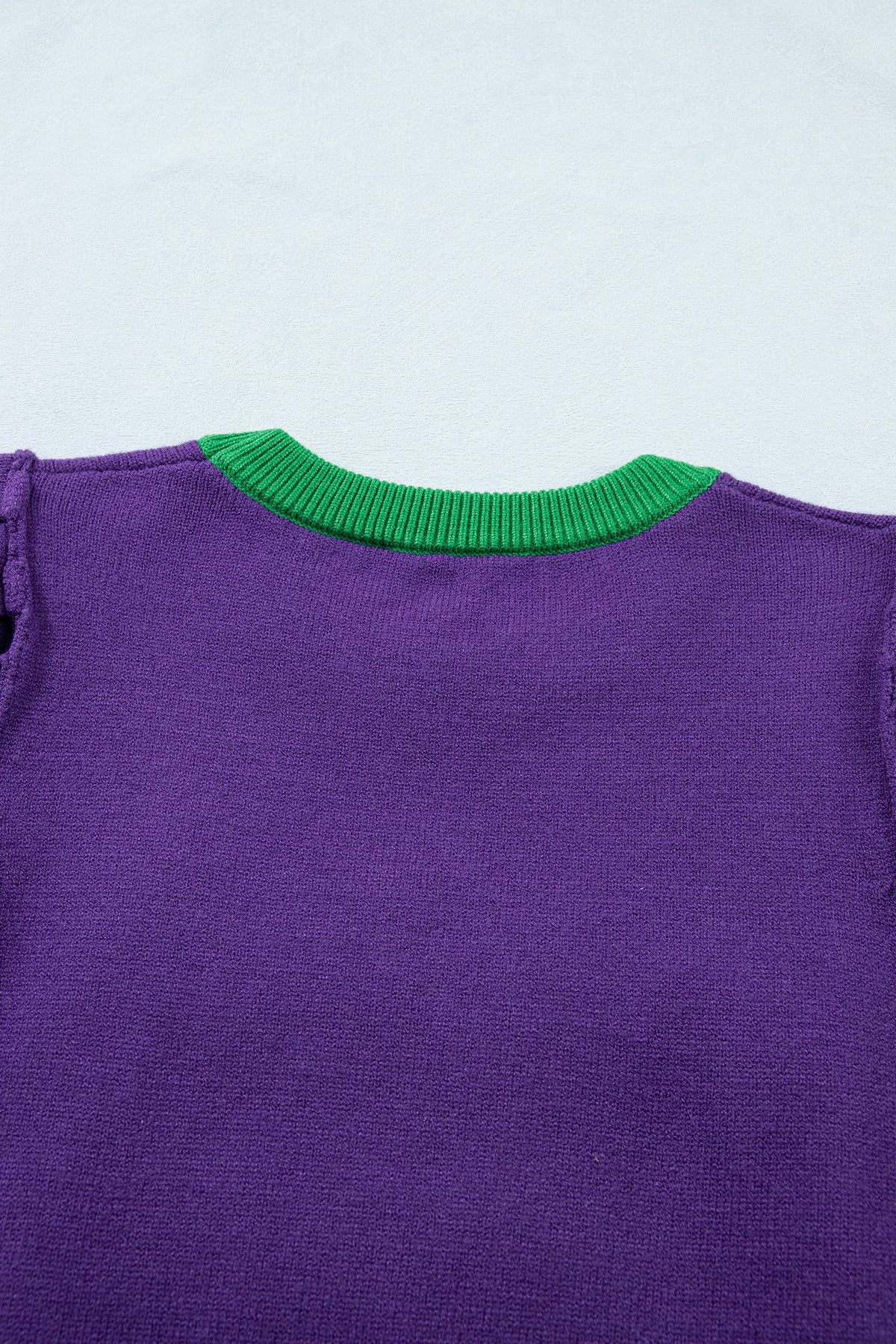 KaleaBoutique Comfortable Mardi Gras Tinsel Graphic Short Sleeve Sweater - KaleaBoutique.com