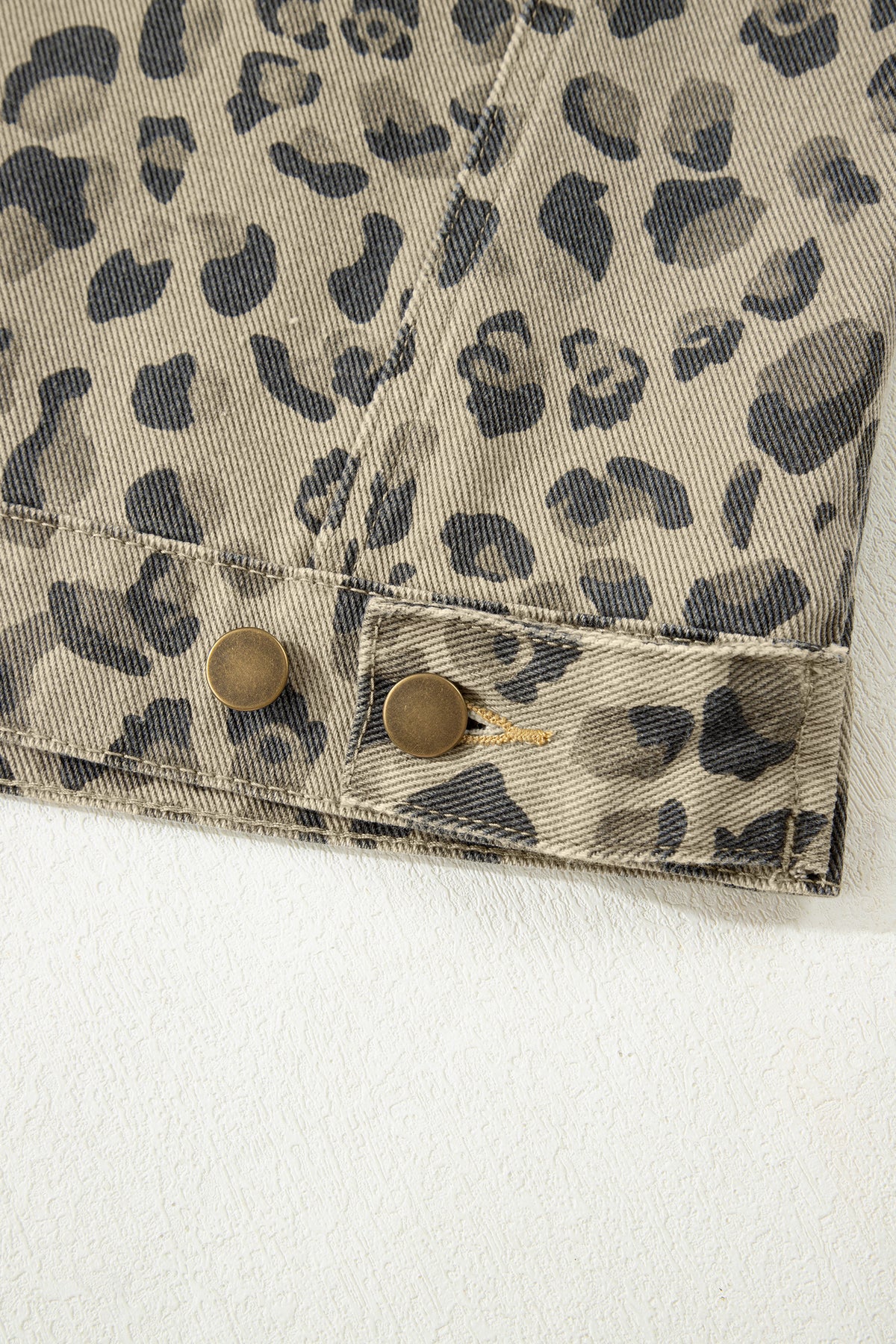 Retro Leopard Print Seam Detail Button Down Denim Jacket - KaleaBoutique.com
