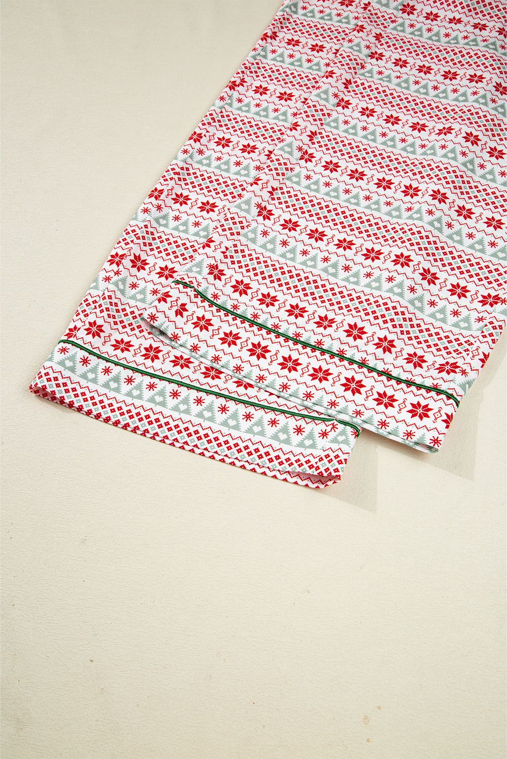 KaleaBoutique Comfortable Christmas Pattern Print Shirt Style Long 2pcs Pajama Set - KaleaBoutique.com