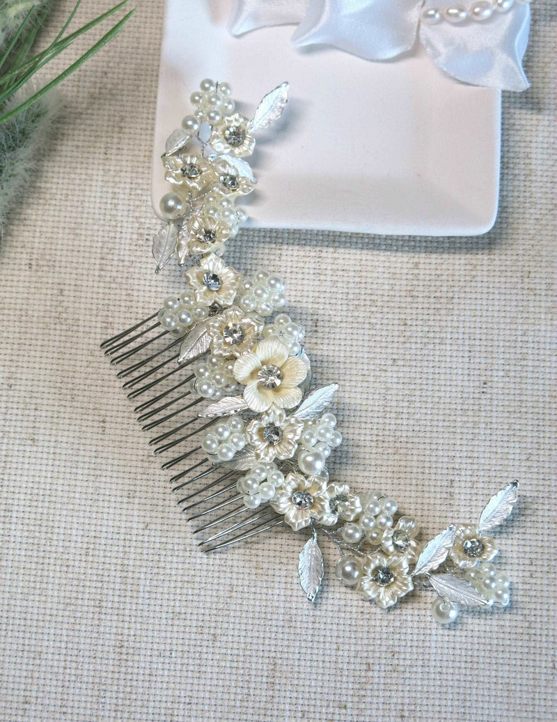 Bridal Abalone Flower Pearl Hairpiece, Wedding Floral Off White Hair Comb, Bridesmaid Floral Ivory Hair Comb Tiara, Flower Gem Headpiece - KaleaBoutique.com
