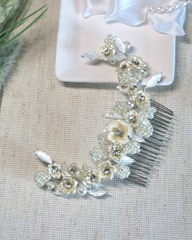 Bridal Abalone Flower Pearl Hair Comb, Wedding Floral Off White Hair Comb, Bridesmaid Floral Ivory Hair Comb Tiara - KaleaBoutique.com