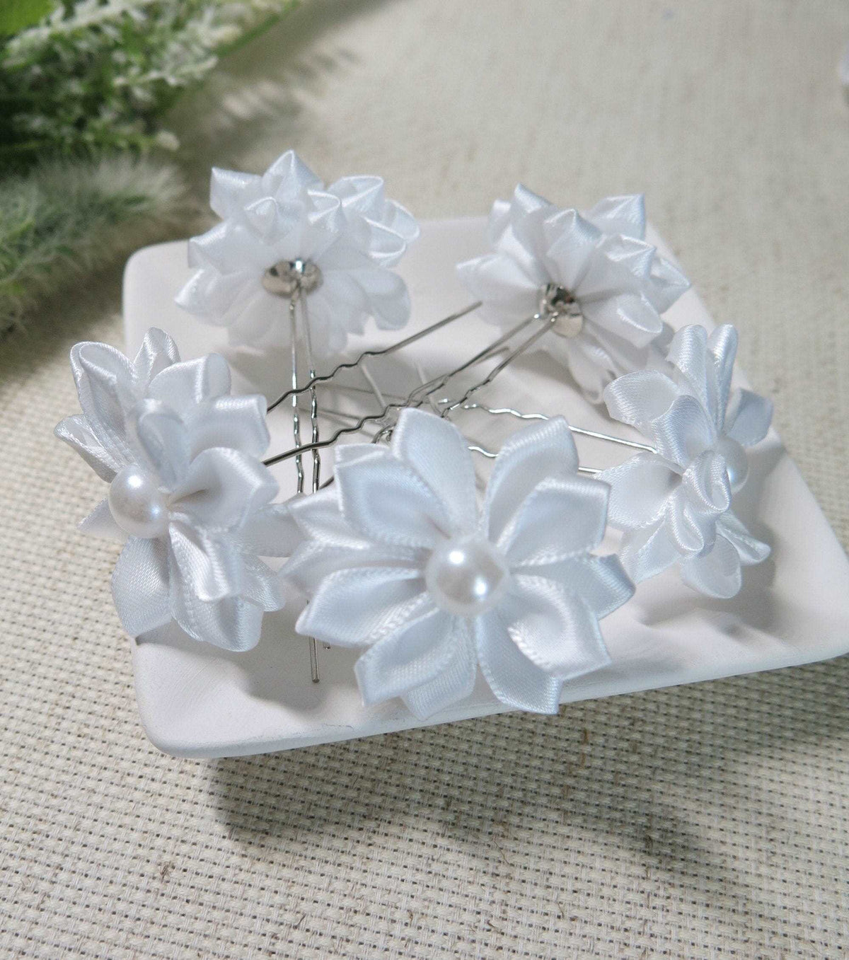 Bridal Silk Ribbon 5 PC Hairpin Set, Wedding White Floral Hairpins, Flower Girl Hairpiece Hair Pin, Bridesmaid Silk Flower Hairpin Set - KaleaBoutique.com