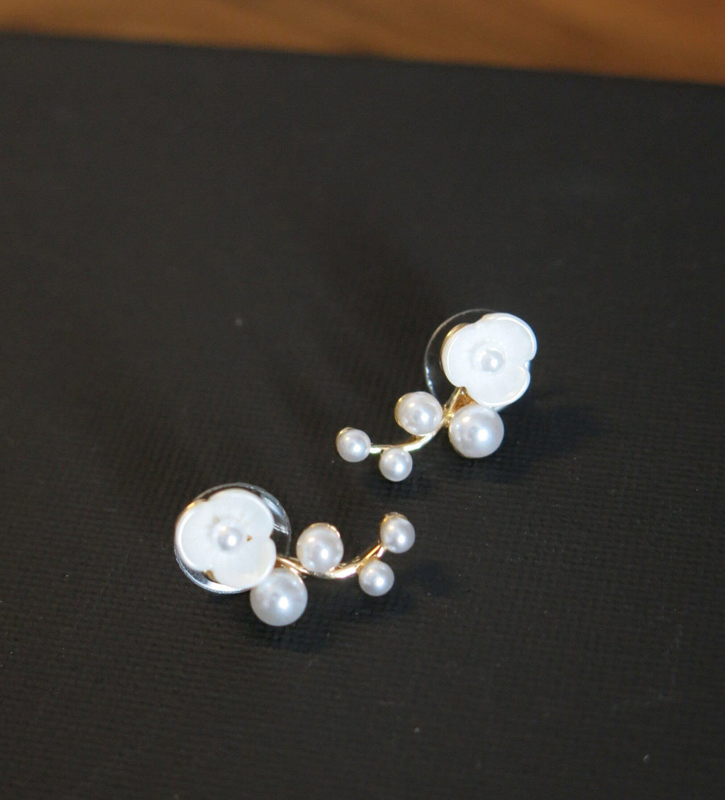 Carved Seashell 925 Silver Post Ear Climbers Earrings, White Pearl Boho Wedding Bridal Hawaii Flower Ear Climber Stud Earrings - KaleaBoutique.com