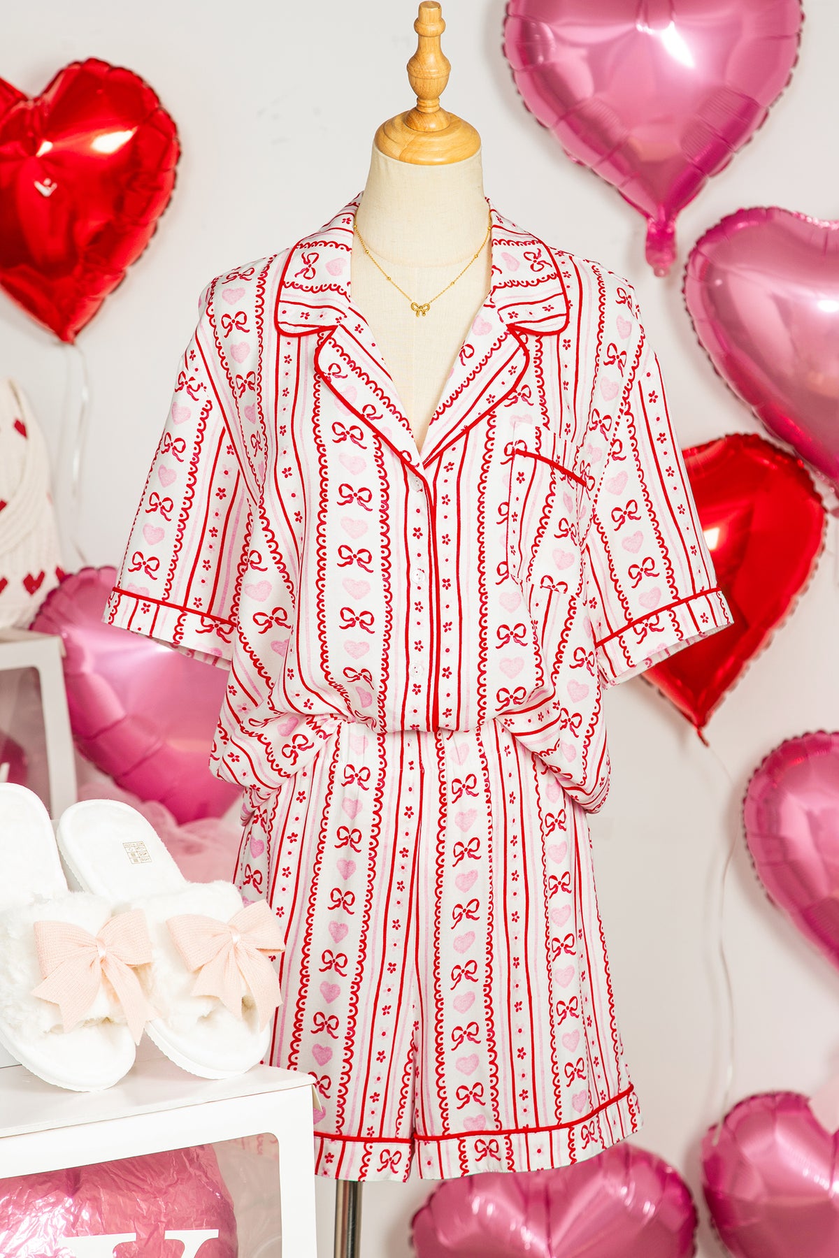 KaleaBoutique Stylish Cute Bow Heart Print Ribbon Decor Short 2pcs Pajama Set - KaleaBoutique.com