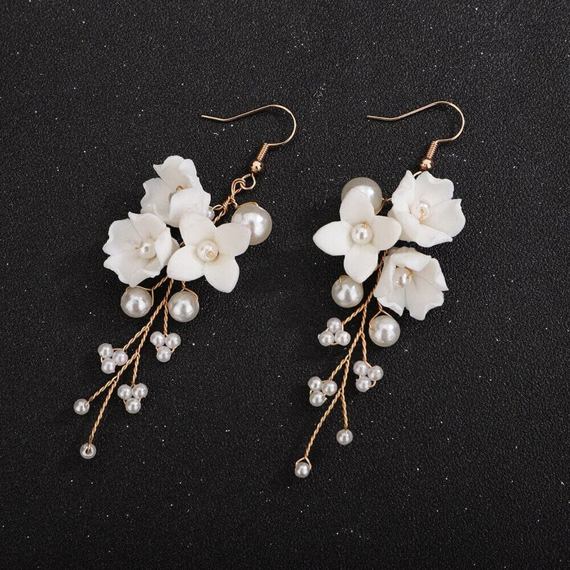 Ceramic White Flower Bridal Earrings, Wedding Ceramic Flower Ear Studs, White Clay Floral Earrings for Brides - KaleaBoutique.com