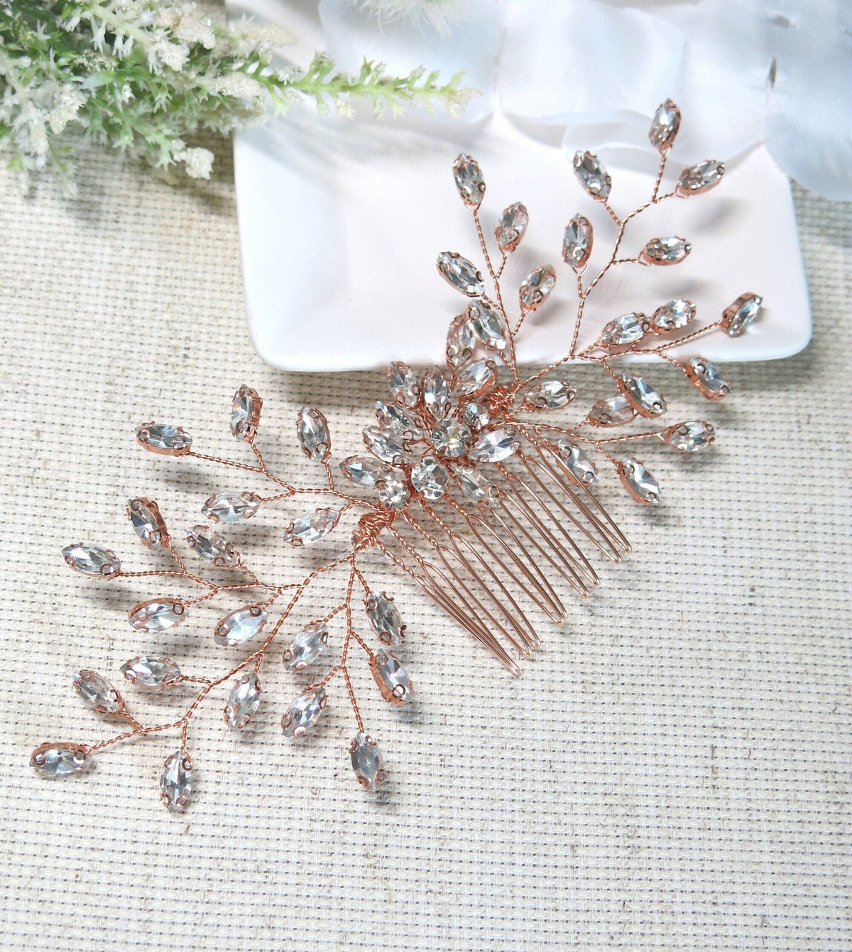 Crystal Bridal Hair Comb, Rhinestone Flower Crystal Hairpiece, Wedding Rhinestone Gem Decorative Hair Comb - KaleaBoutique.com
