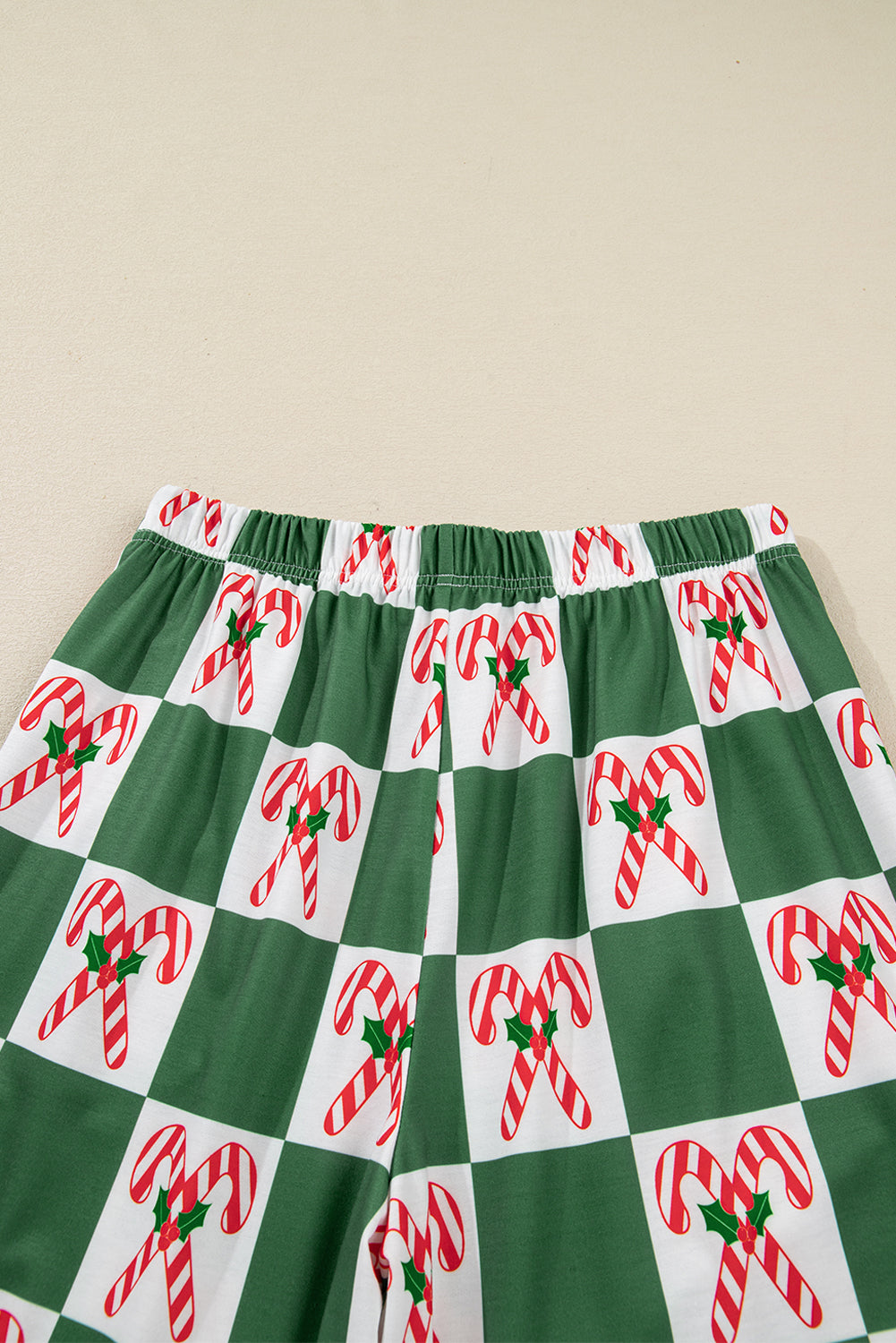 KaleaBoutique Stylish Holly Jolly Checkered Pattern 2pcs Long Pajama Set - KaleaBoutique.com
