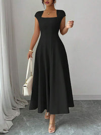 Elegant Long Dress With A Square Neckline And Short Sleeves - KaleaBoutique.com