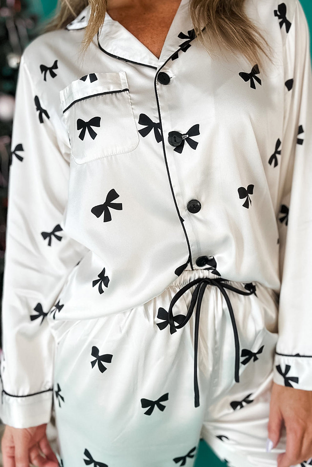 KaleaBoutique Comfortable Bows Print Two Piece Sleepwear - KaleaBoutique.com