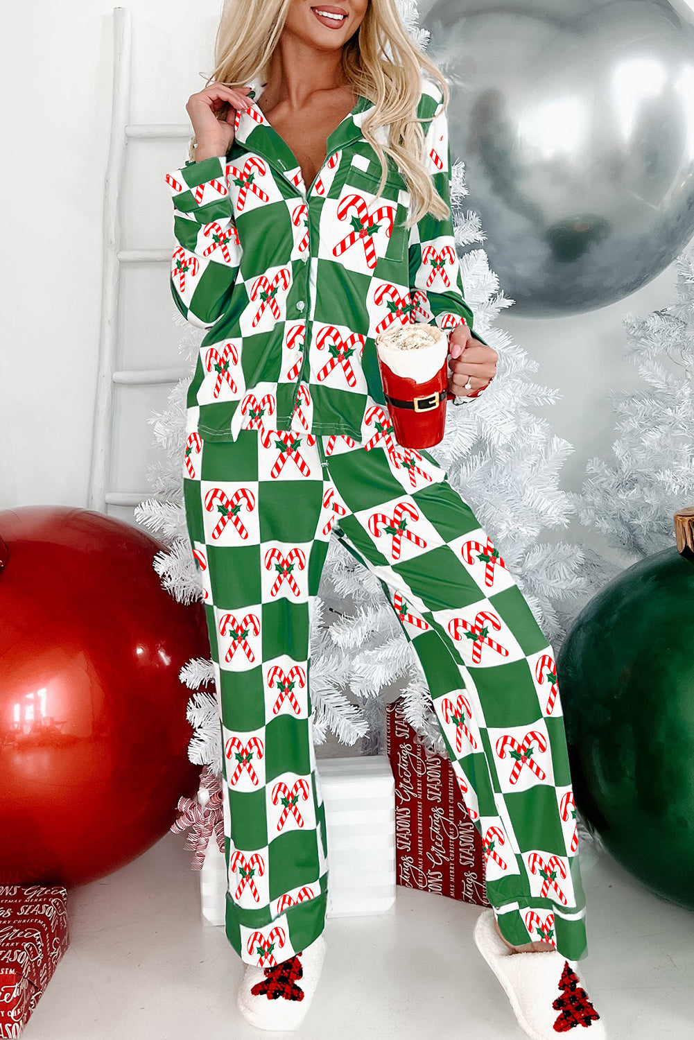 KaleaBoutique Stylish Holly Jolly Checkered Pattern 2pcs Long Pajama Set - KaleaBoutique.com