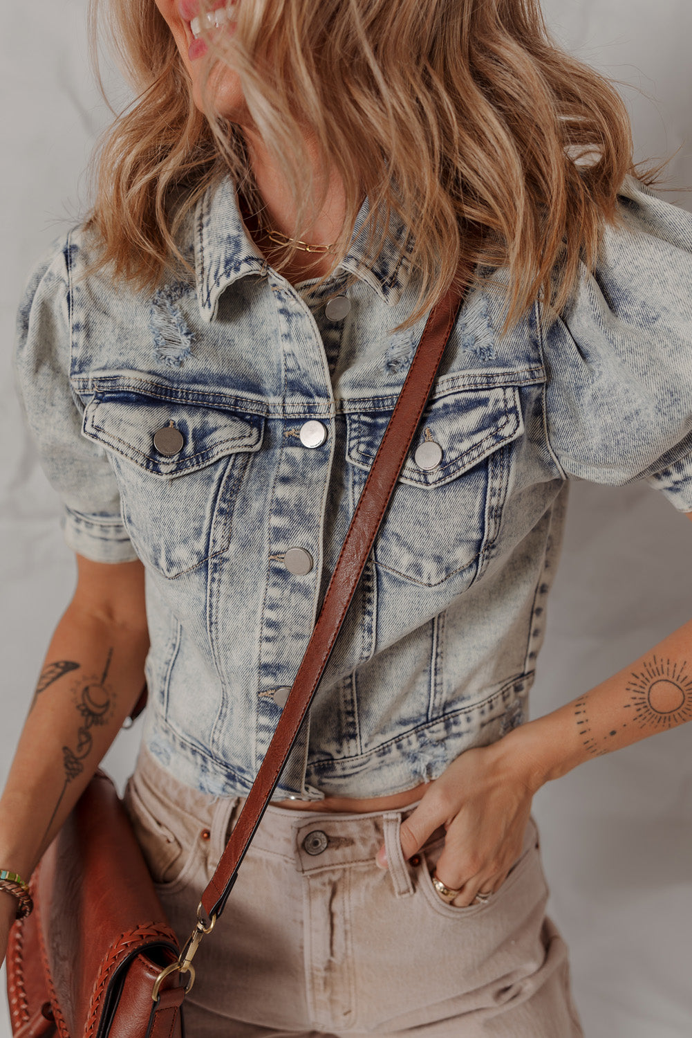 Light Wash Buttoned Chest Pocket Puff Sleeve Denim Jacket - KaleaBoutique.com